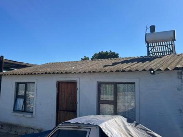 2 Bedroom House in Rosedale