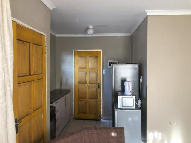2 Bedroom House in Raceway