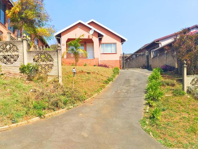 2 Bedroom House in Raisethorpe