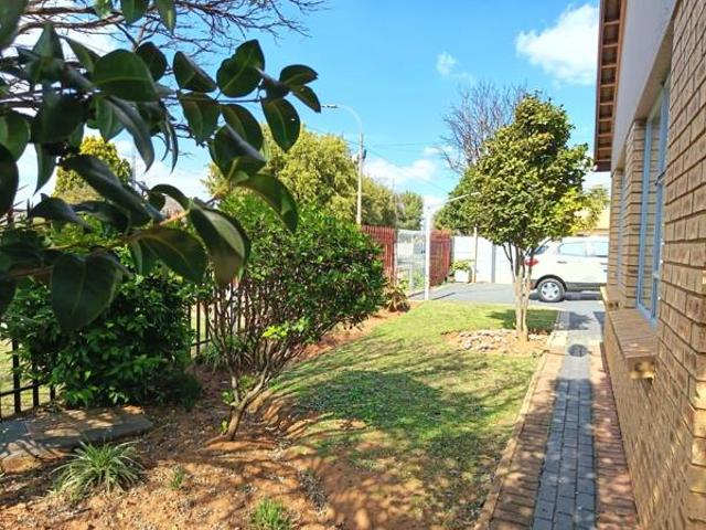 2 Bedroom House in Randpoort