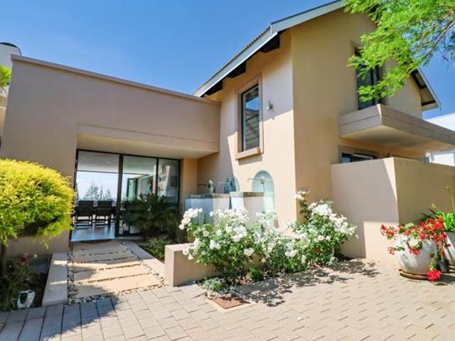 2 Bedroom House in Retire at Midstream