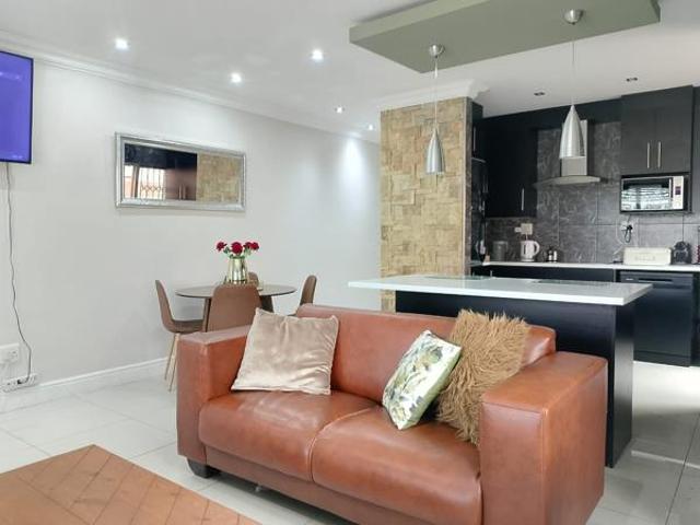 2 Bedroom House in Retreat