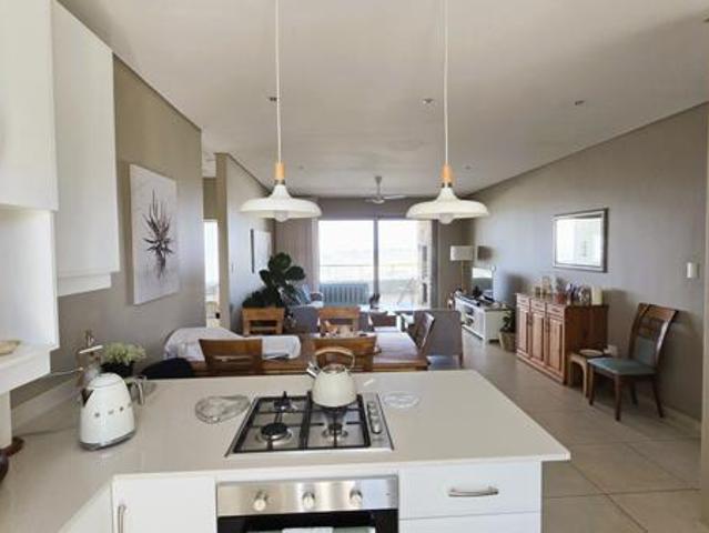 2 Bedroom House in Renishaw Hills