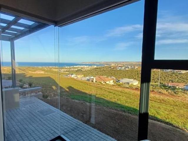 2 Bedroom House in Renosterbos Estate