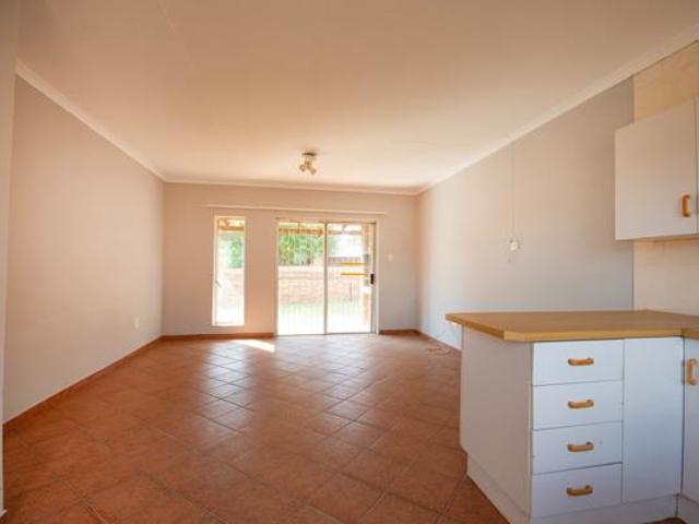 2 Bedroom House in Rensburg