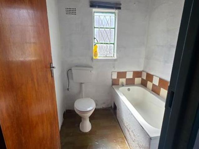 2 Bedroom House in Rhini