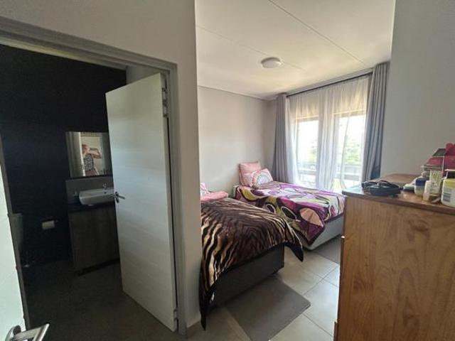 2 Bedroom House in Riverside Park