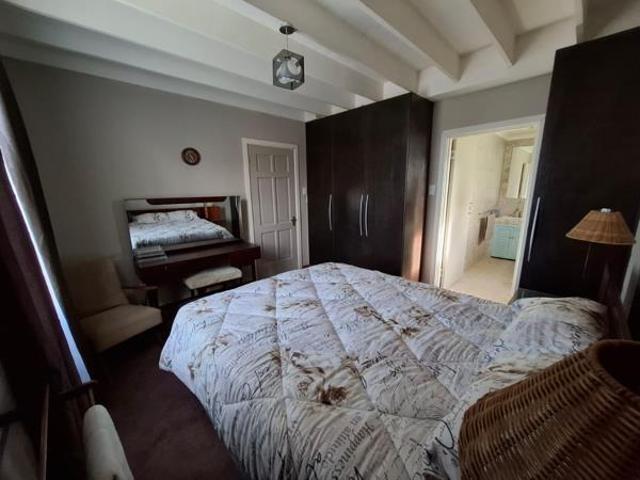 2 Bedroom House in Richmond Hill