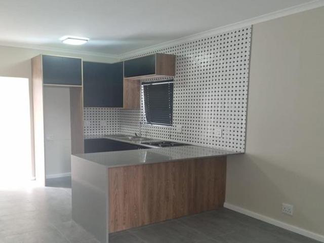 2 Bedroom House in Ruyterwacht