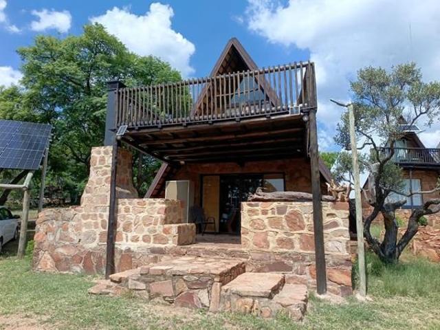 2 Bedroom House in Rustenburg Rural