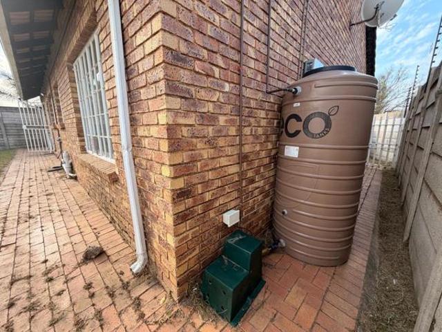 2 Bedroom House in Rynfield