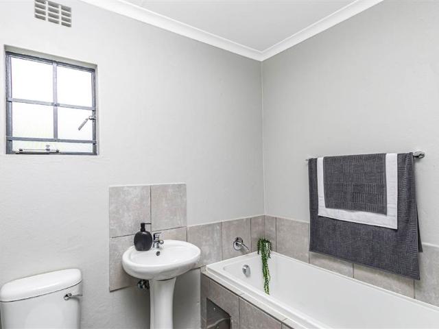 2 Bedroom House in Wonderboom