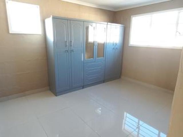 2 Bedroom House in Woodhurst