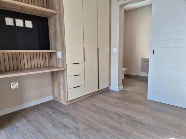 2 Bedroom House in Worcester West