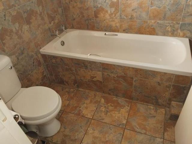 2 Bedroom House in Waterval East