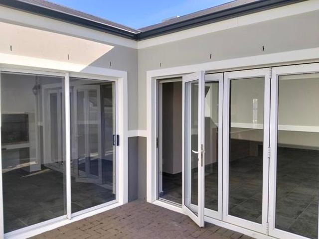 2 Bedroom House in Wellington Central