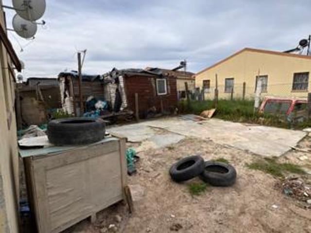 2 Bedroom House in Wesfleur