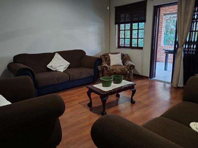 2 Bedroom House in West Acres Ext 49