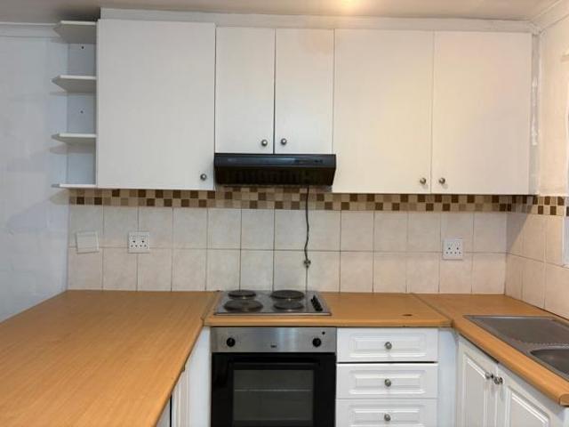 2 Bedroom House in West Riding