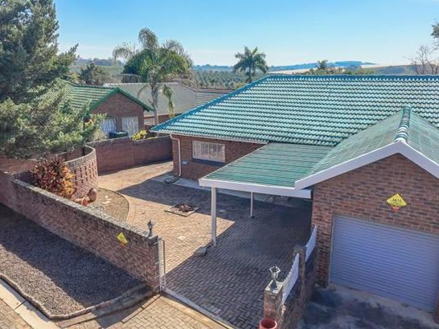 2 Bedroom House in White River Central