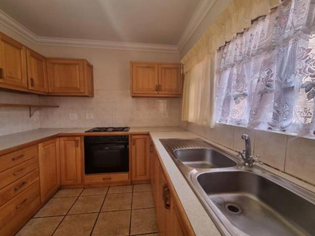 2 Bedroom House in White River Central