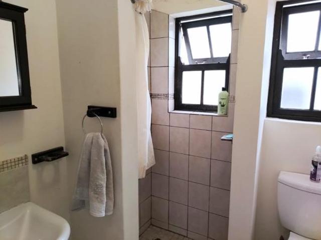 2 Bedroom House in White River Central