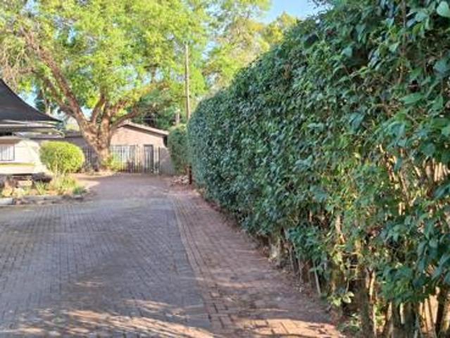 2 Bedroom House in White River Central