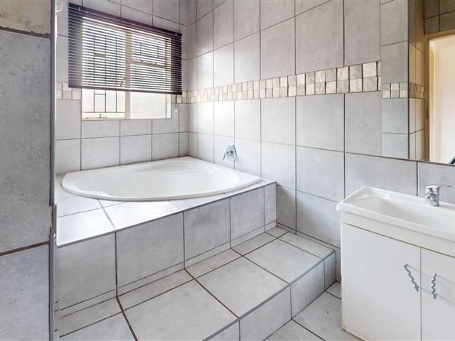2 Bedroom House in Witfield