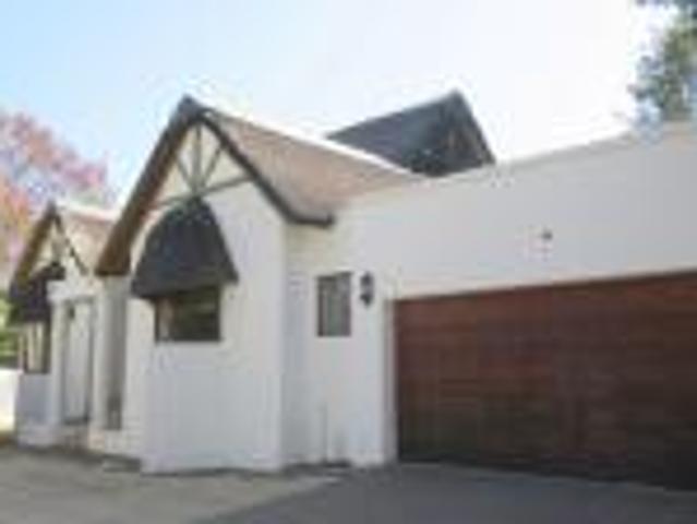 2 Bedroom House in Witkoppen