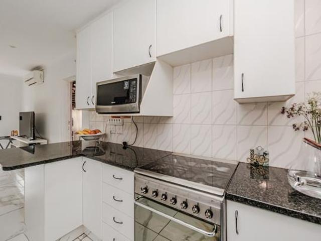 2 Bedroom House in Wilgeheuwel