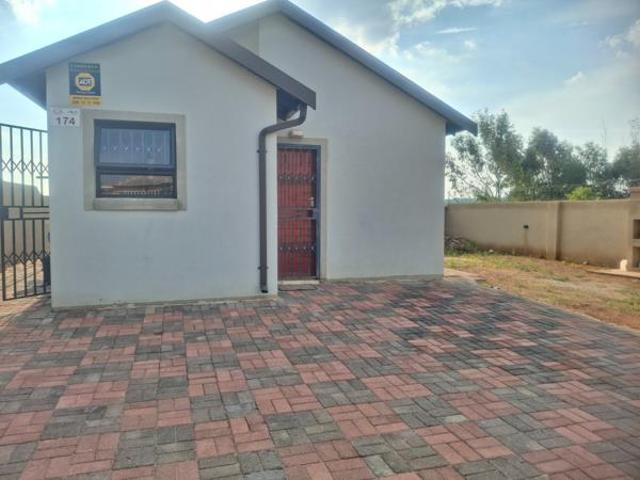 2 Bedroom House in Wilfordon AH