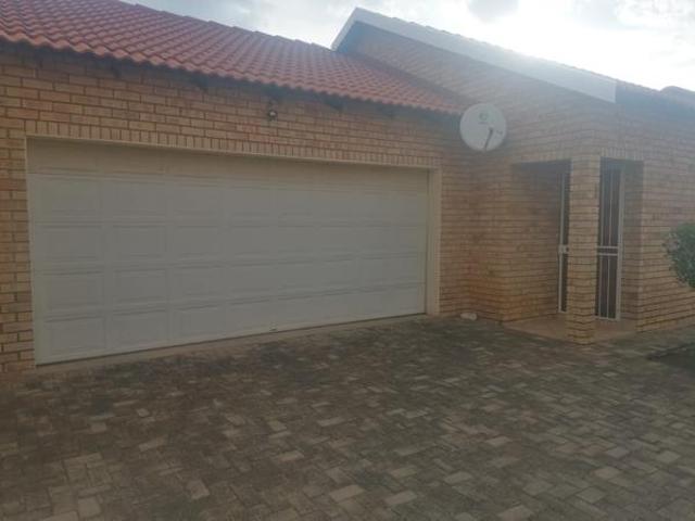 2 Bedroom House in Wilkoppies