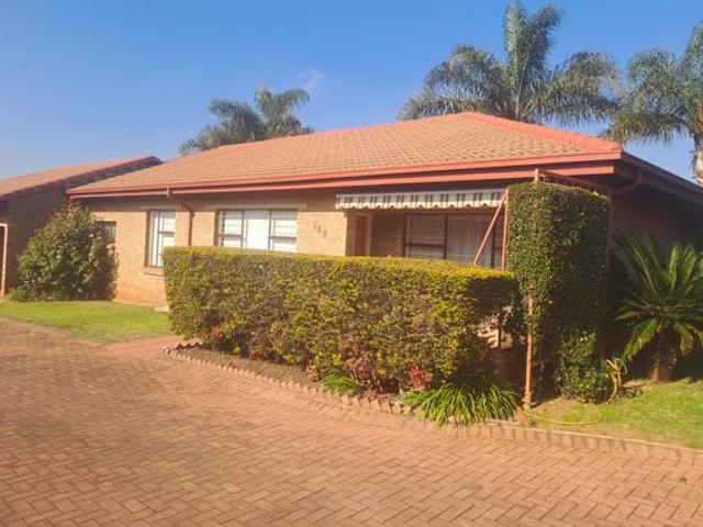 2 Bedroom House in Wilro Park