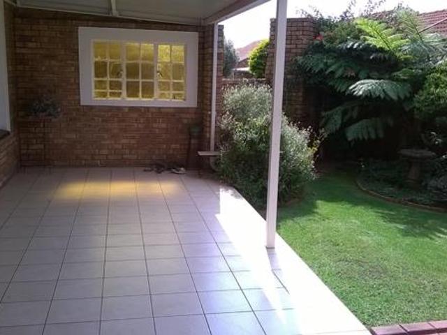 2 Bedroom House in Wilro Park