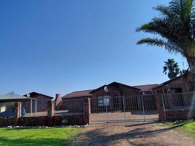 2 Bedroom House in Windsor Park