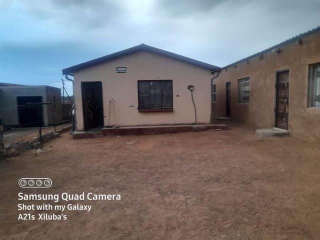 2 Bedroom House in Winterveldt