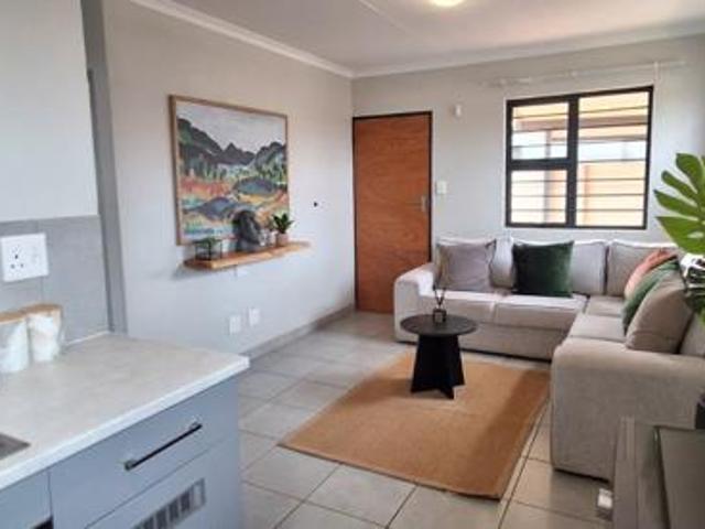 2 Bedroom House in Toekomsrus
