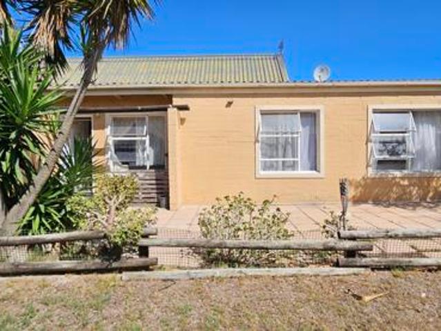 2 Bedroom House in Table View