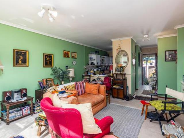2 Bedroom House in Table View