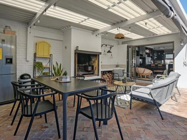 2 Bedroom House in Table View