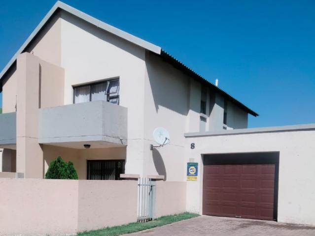 2 Bedroom House in Tasbet Park