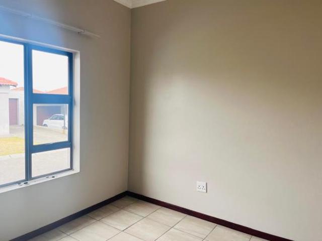 2 Bedroom House in Terra Nova