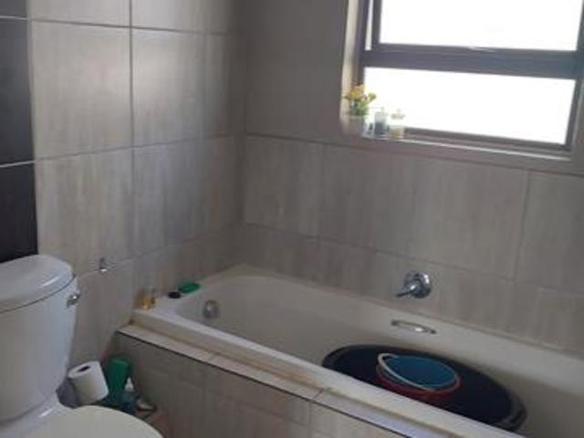 2 Bedroom House in Terra Nova