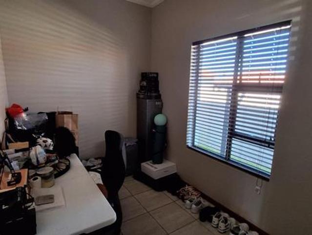 2 Bedroom House in Terra Nova