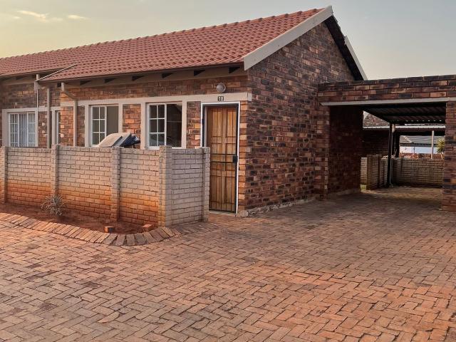 2 Bedroom House in The Orchards