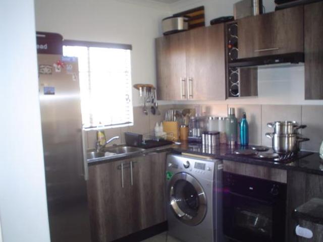 2 Bedroom House in The Reeds