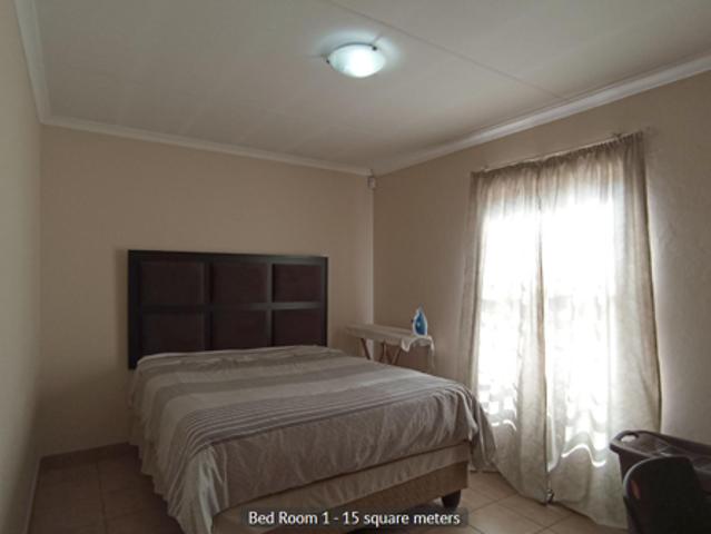 2 Bedroom House in The Reeds