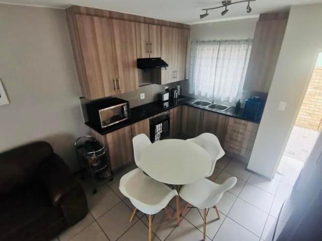 2 Bedroom House in Theresapark