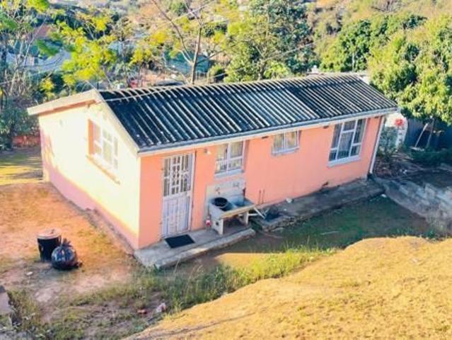 2 Bedroom House in Umlazi