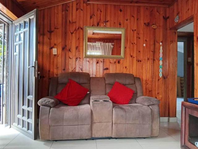 2 Bedroom House in Umlazi